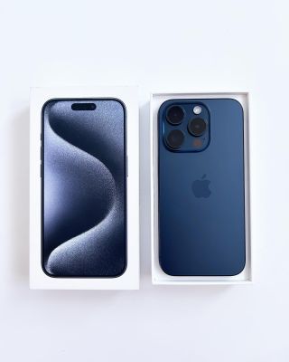 Právě na Jabkobazaru 👉 🔹 iPhone 15 Pro Max 256 gb Blue Titan 🔹 cena 26 tis Kč 🔹 kondice baterie na 100 % 🔹 jako bonus...